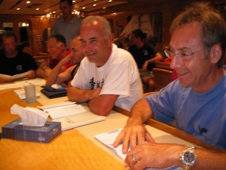 Cliquer sur la photo pour l'agrandir ...